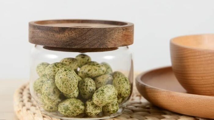 برطمان زجاجي للمطبخ من البورسليكات مع غطاء محكم من خشب الأكاسيا (300 مل)