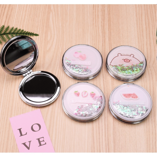 Compact Mirror 5 مرآة أنيقة ببريق سائل مضغوط | مرآة مكياج محمولة قابلة للطي على الوجهين للحقيبة | تصميم متحرك عائم الشكل 6 - الصورة 7