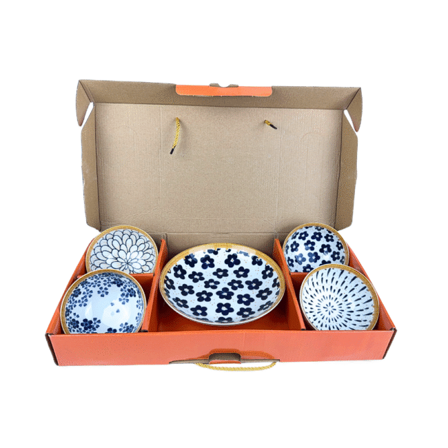 Salad and Soup Bowls 5 Salad and Soup Bowls