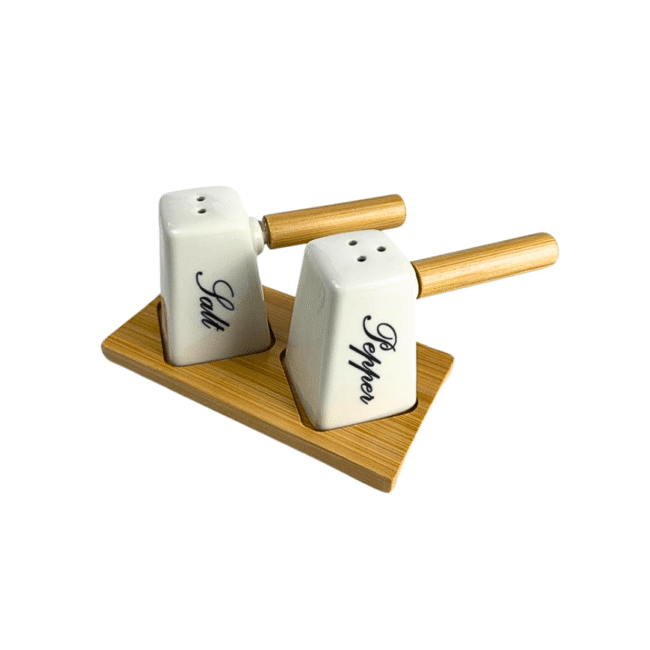 ⁦طقم ملح وفلفل من البورسلين مع قاعدة من الخيزران لون ابيض⁩ - الصورة ⁦2⁩