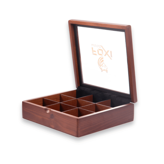 ⁦علبة شاي خشبية فاخرة من فوكسي وود – 9 فتحات – بني⁩ - الصورة ⁦2⁩