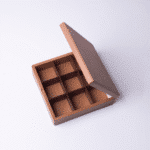 ⁦علبة شاي خشبية فاخرة من فوكسي وود – 9 فتحات –مصنوعة من خشب الزان -بني⁩ - الصورة ⁦2⁩