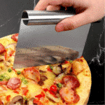 ⁦قطاعة عجين من الفولاذ المقاوم للصدأ لتحضير دقيق في المطبخ⁩ - الصورة ⁦4⁩