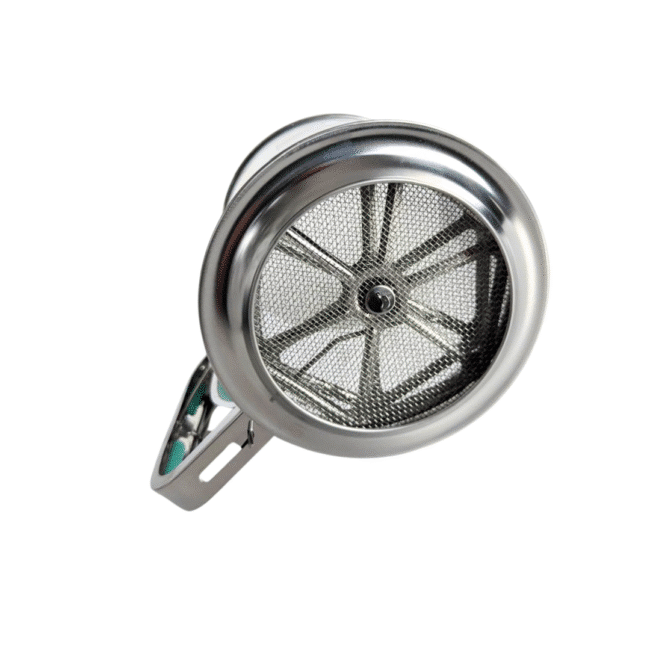 ⁦منخل دقيق كبير من الفولاذ المقاوم للصدأ للخبز بمقبض سيليكون أخضر⁩ - الصورة ⁦4⁩