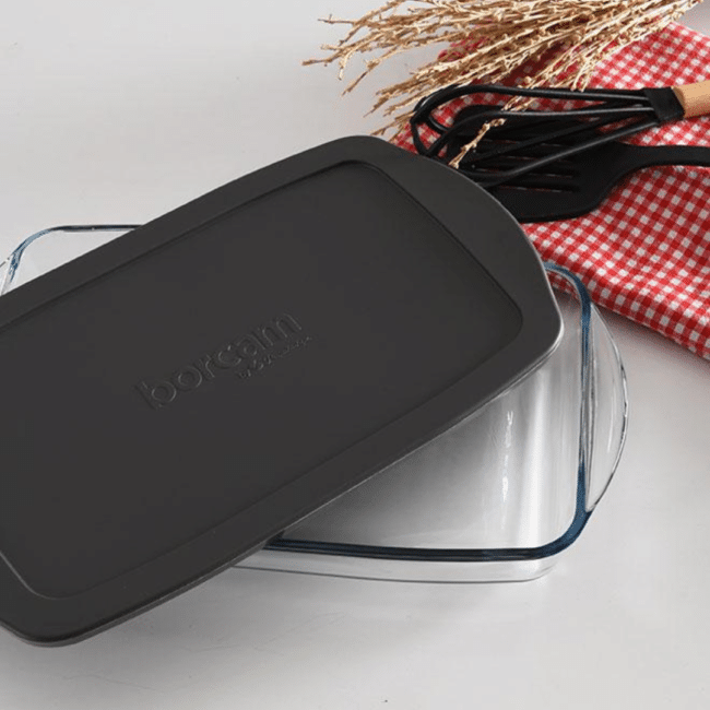 ⁦صينية فرن زجاجية مستطيلة من بوركام مع غطاء سيليكون، سعة 1950 مل - 33.6 × 19 سم، طبق خبز بغطاء رمادي، حاوية تخزين طعام زجاجية مقاومة للحرارة، صنع في تركيا⁩ - الصورة ⁦4⁩
